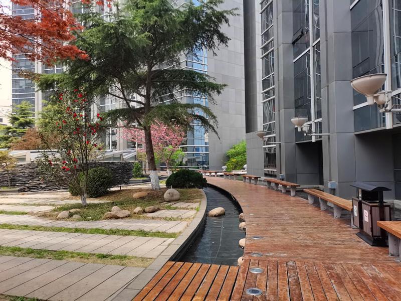 Qingdao Jinshan We+ Holiday Apartment Екстериор снимка